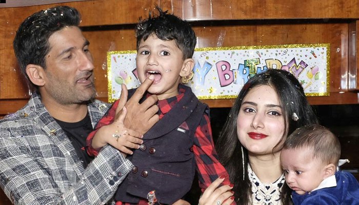 سہیل تنویر کے بیٹے کی سالگر ہ،،،قومی کرکٹرز کی اہلخانہ سمیت شرکت