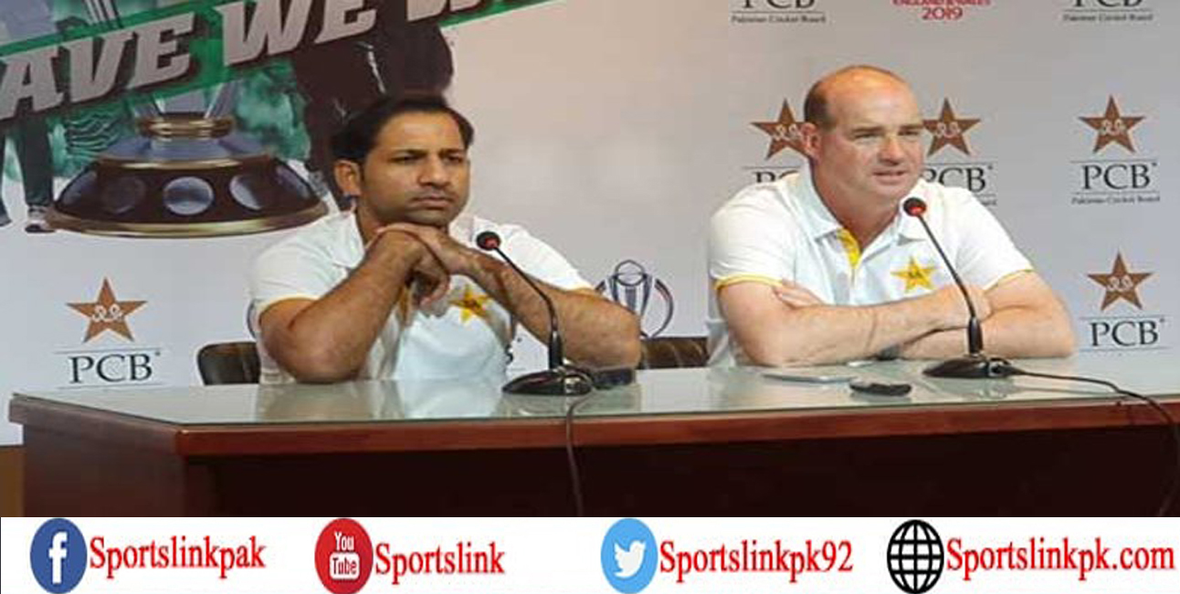 دورہ انگلینڈ اور عالمی کپ،کپتان سرفراز اور کوچ مکی آرتھر اچھی کارکردگی کیلئے پراعتماد