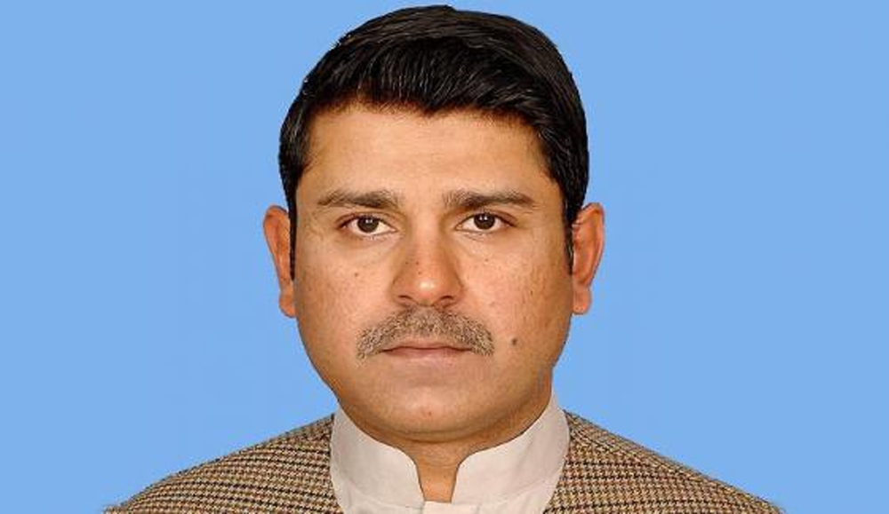 بین الصوبائی رابطہ کے وزیر احسان الرحمان کو حلف اٹھانے کے بعد پہلی بریفنگ