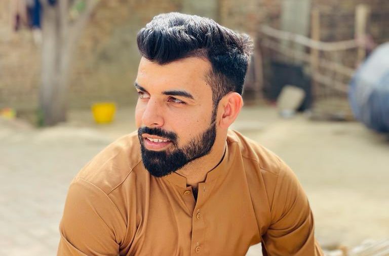 کیا شاداب خان اگلے ماہ شادی کرنے والے ہیں؟