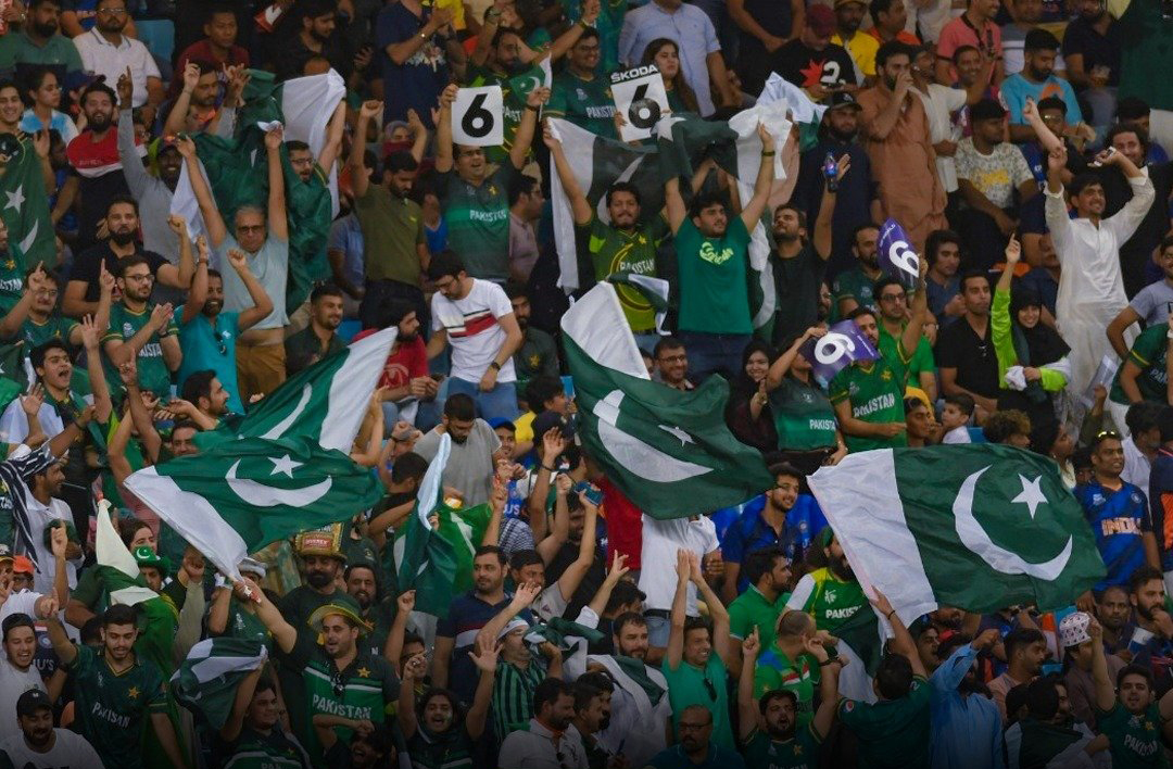 پاک انگلینڈ کرکٹ سیریز کے ٹکٹ کی فروخت شروع ہوتے ہی ہاتھوں ہاتھ فروخت