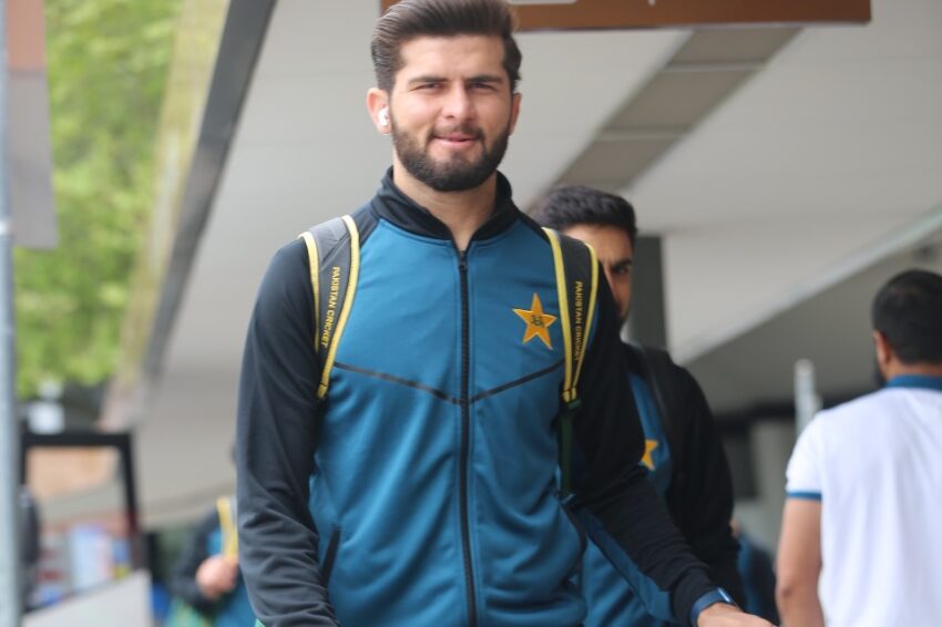 قومی کرکٹ ٹیم پرتھ پہنچ گئی، کل سے پریکٹس کا آغاز کریگی
