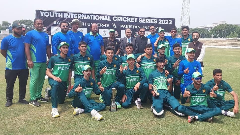 پاکستان انڈر19 ٹیم نے بنگلہ دیش انڈر 19ٹیم کو واحد ٹی ٹوئنٹی میچ میں 4وکٹوں سے شکست دیدی۔