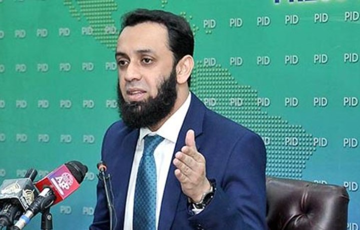 قومی کرکٹ ٹیم کو ورلڈکپ کھیلنے بھارت جانا چاہیے ; عطا تارڑ