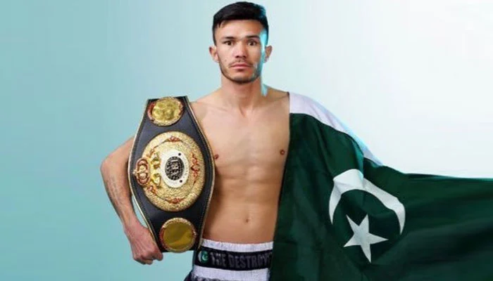 باکسر آصف ہزارہ آسٹریلین سپر فلائی ویٹ ٹائٹل میں حصہ لیں گے.