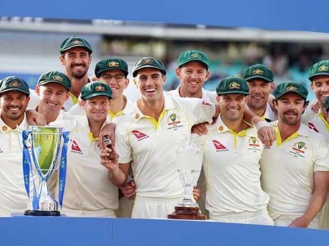 آسٹریلیا اور انگلینڈ کے درمیان کھیلی جانے والی ایشز کی سیریز 2-2 سے برابر