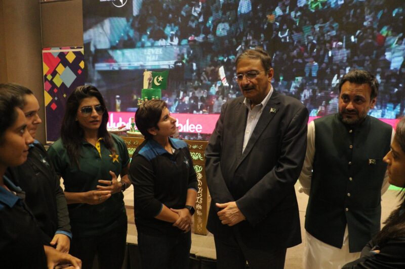 ندا ڈار کی چیئرمین پی سی بی مینجمنٹ کمیٹی ذکا اشرف سے ملاقات ۔