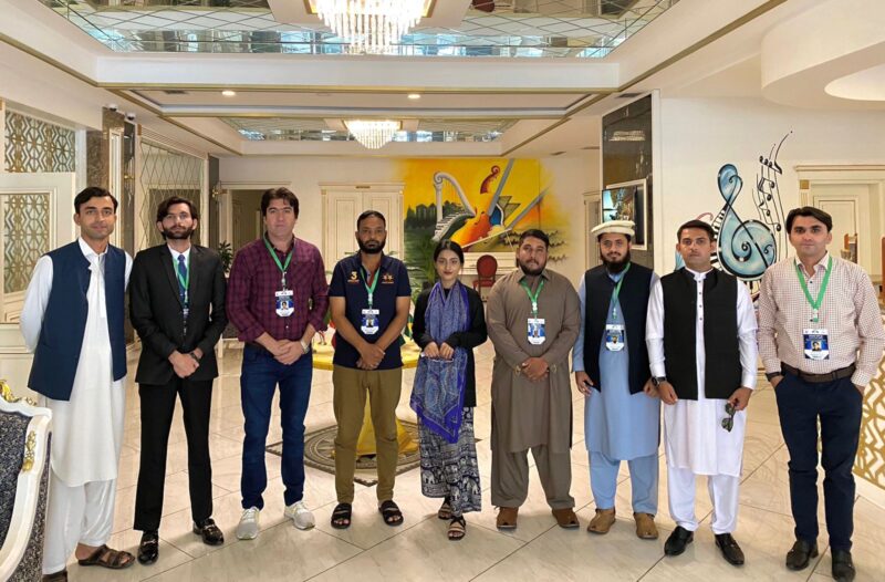پاکستان سپورٹس رائٹرز فیڈریشن کے سیکرٹری جنرل اصغر عظیم باکو پہنچ گئے.