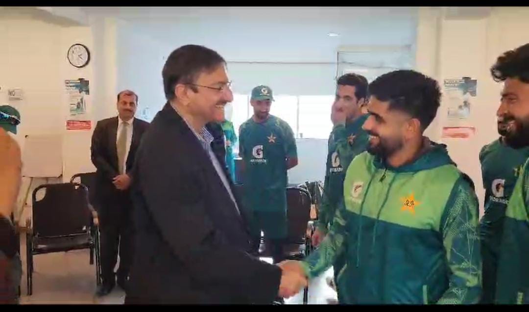 بابراعظم نمبر ون پلئیر ہیں، بطور کھلاڑی ملک کا نام روشن کررہا ہے ' ذکا اشرف