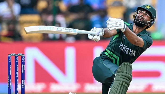 شاندار پرفارمنس پر فخر زمان کے لیے دس لاکھ روپے کے انعام کا اعلان