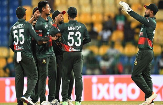 انڈر 19 ایشیا کپ ; بنگلہ دیش نے بھارت کو 4 وکٹوں سے شکست دے کر فائنل کیلئے کوالیفائی کرلیا