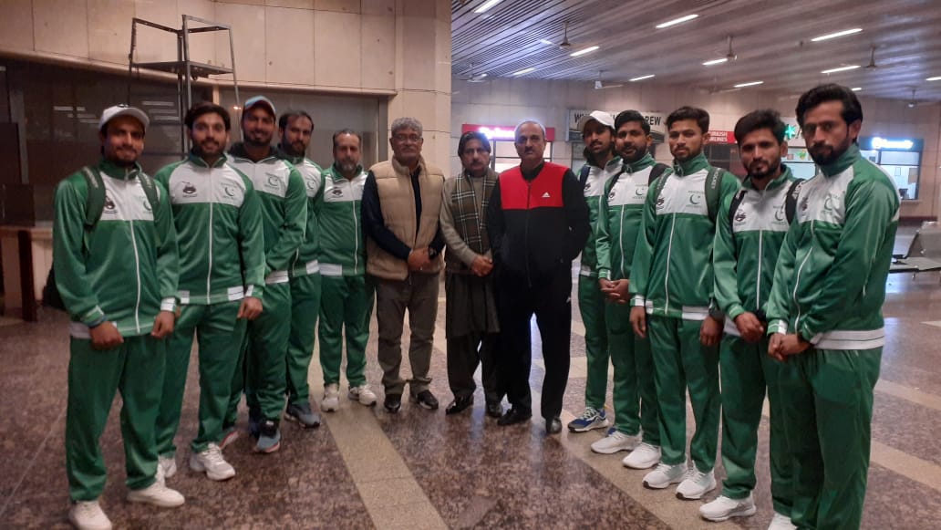 پاکستان ہاکی ٹیم اولمپکس کوالیفائر ایونٹ میں شرکت کے لئے روانہ ہوگئی