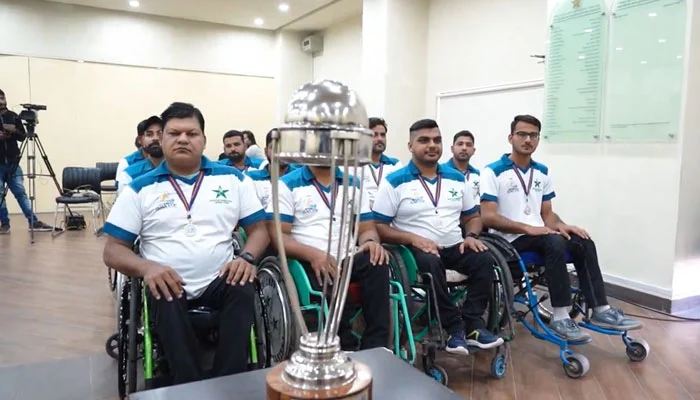 خیبرپختونخوا کی فاتح ایشین وہیل چیئر کرکٹ ٹیم کے ممبران انعام کے وعدے کے باوجود خالی ہاتھ