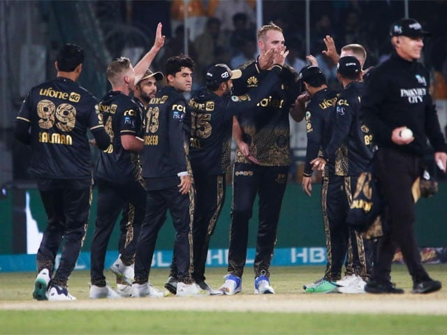 ایچ بی ایل پی ایس ایل 9 ; اسلام آباد یونائیٹڈ کو 5 وکٹوں سے شکست 'ملتان سلطانز کی دوسری فتح