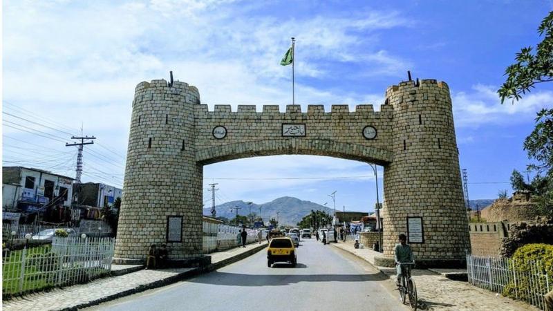 "پشاور کے اعلیٰ کالجوں میں کھیلوں کے کوٹے پر سیاسی اثر و رسوخ کا غلبہ"