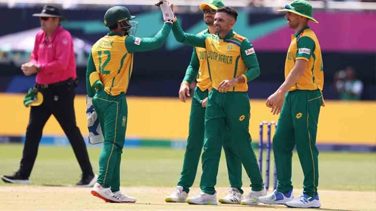 ٹی 20 ورلڈ کپ ؛ جنوبی افریقا نے سری لنکا کو 6 وکٹوں سے شکست دیدی۔