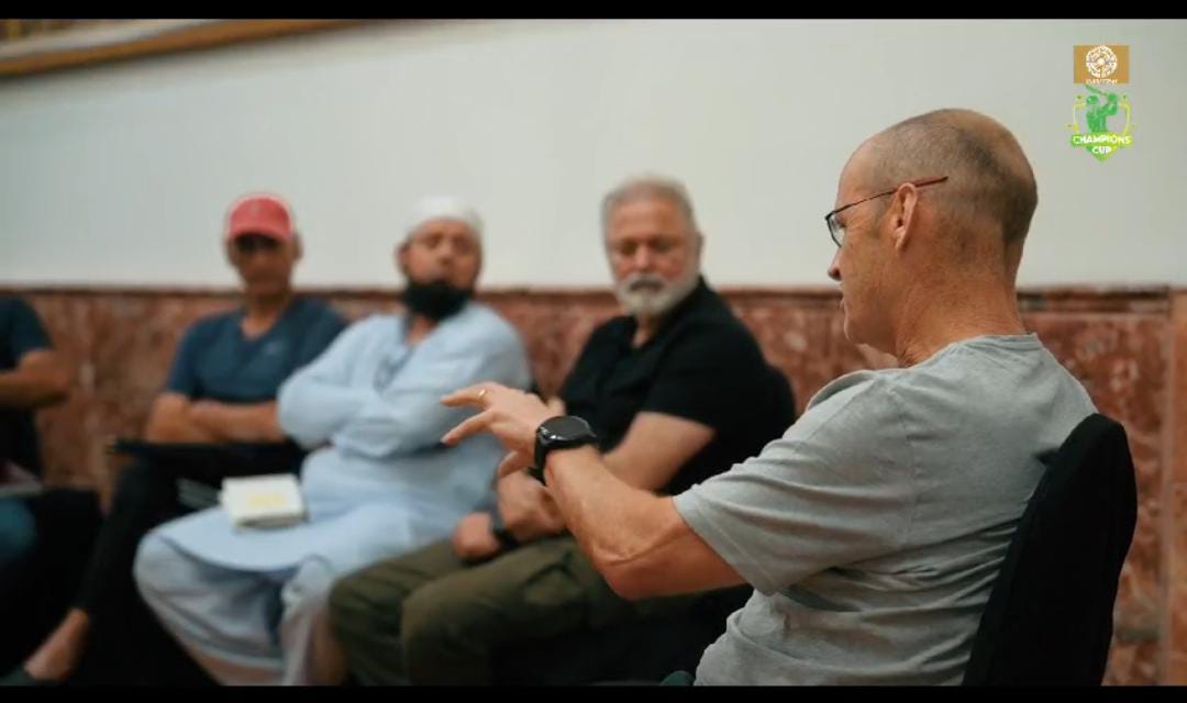 گیری کرسٹن کی چیمپئنز کپ کے مینٹورز اور ہیڈ کوچز سے ملاقات