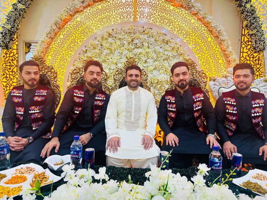 اسپِن بولر راشد خان شادی کے بندھن میں بندھ گئے