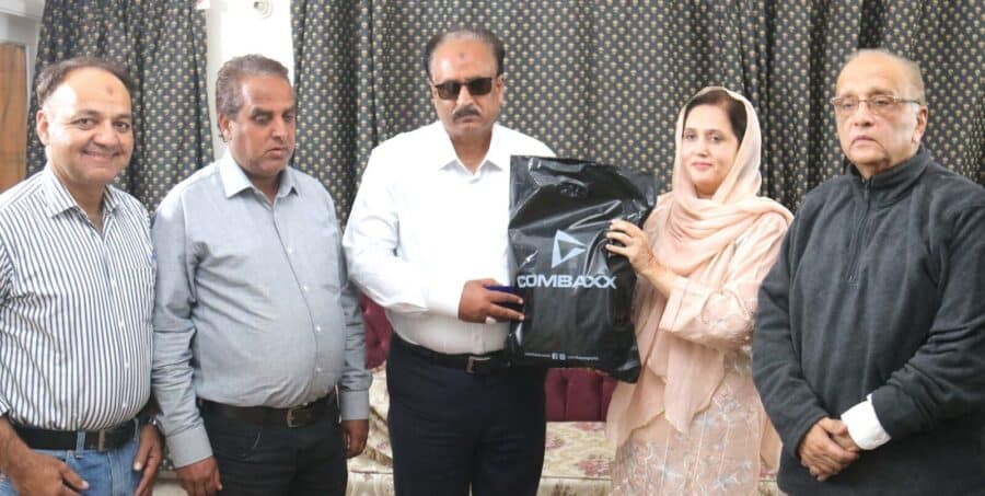 ورلڈ بلائنڈ کرکٹ کونسل کے صدر کی پی او اے کی ایسوی ایٹ سیکریٹری جنرل تہمینہ آصف سے ملاقات