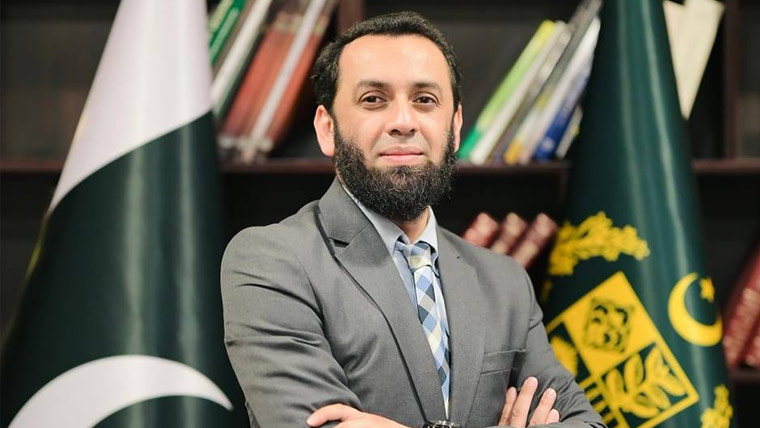 چیمپئنز ٹرافی کا پاکستان میں انعقاد ہمارے لیے باعث اعزاز ہے ; عطا تارڑ