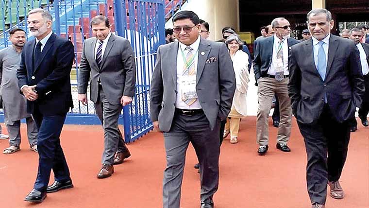 ساوتھ ایشیا اولمپک کونسل کے وفد کا نیشنل ہاکی سٹیڈیم کادورہ