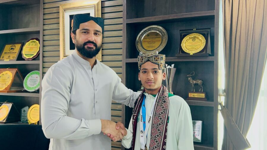سندھ حکومت کا سید ابوہریرہ کو 2 لاکھ روپے نقد انعام دینے کا اعلان