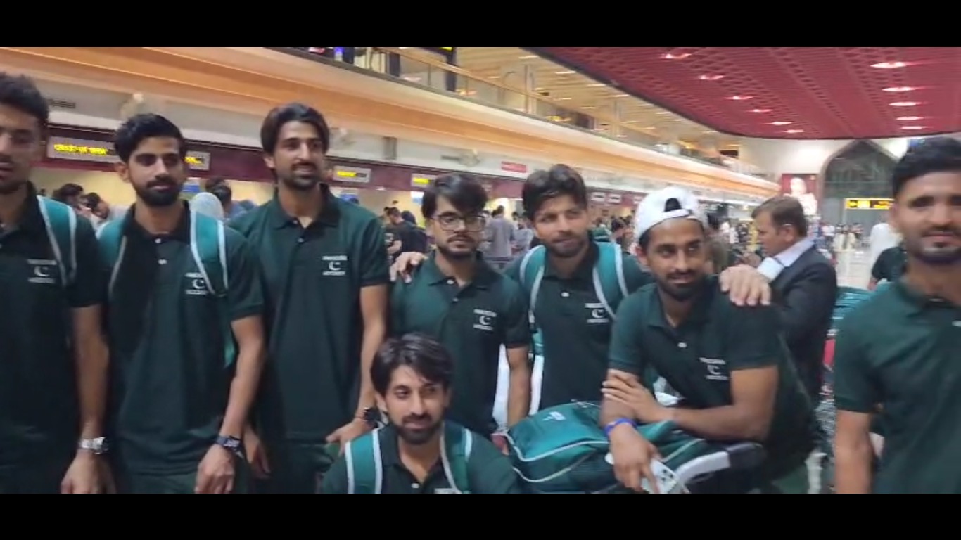 ایف آئی ایچ ہاکی نیشنز کپ کیلئے قومی ہاکی ٹیم ملائشیا روانہ