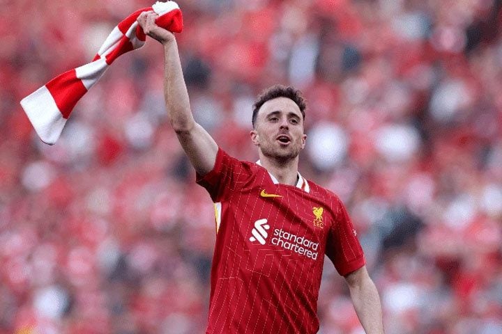 پرتگال سے تعلق رکھنے والے معروف فٹبالر ٹریفک حادثے میں ہلاک