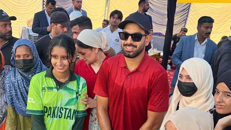 لاہور قلندرز کا جہلم میں کرکٹ ٹرائلز کا کامیاب انعقاد ، ہزاروں نوجوانوں نے حصہ لیا