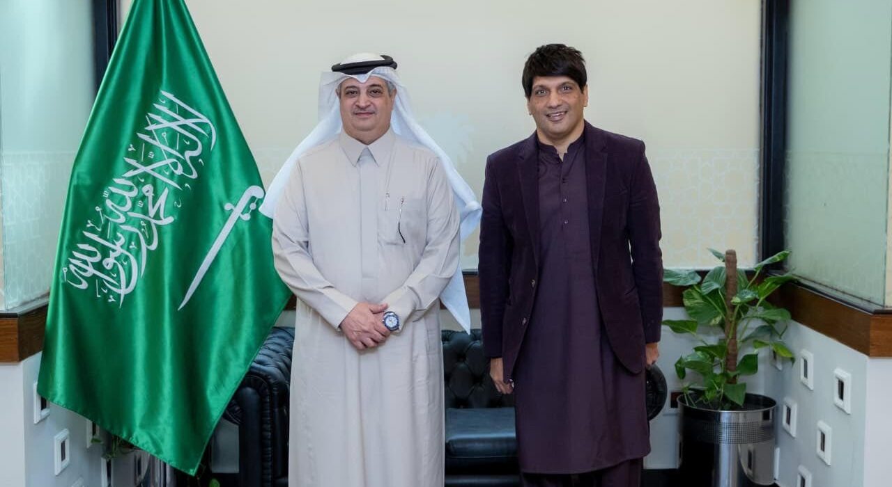پاکستان میں فٹ بال کے فروغ کے لیے پی ایف ایف اور سعودی عرب کے درمیان اسٹریٹجک تعاون پر اتفاق