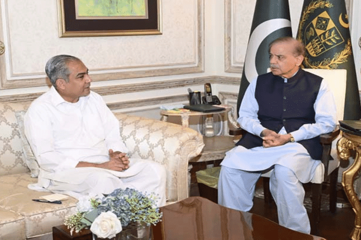 وزیراعظم نے پی ایس ایل میچز اسٹیڈیم میں دیکھنے کی اجازت دے دی