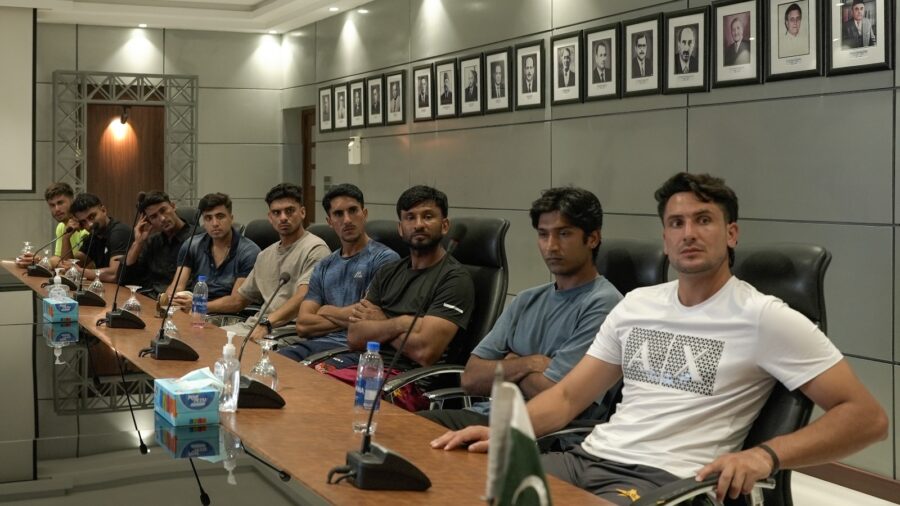 نیشنل کرکٹ اکیڈمی میں باؤلرز ڈویلپمنٹ کیمپ کا پہلا مرحلہ اختتام پذیر